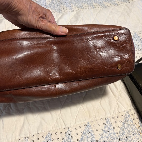 Designer Tory Burch Soft Brown Leather Purse - Picture 5 of 6